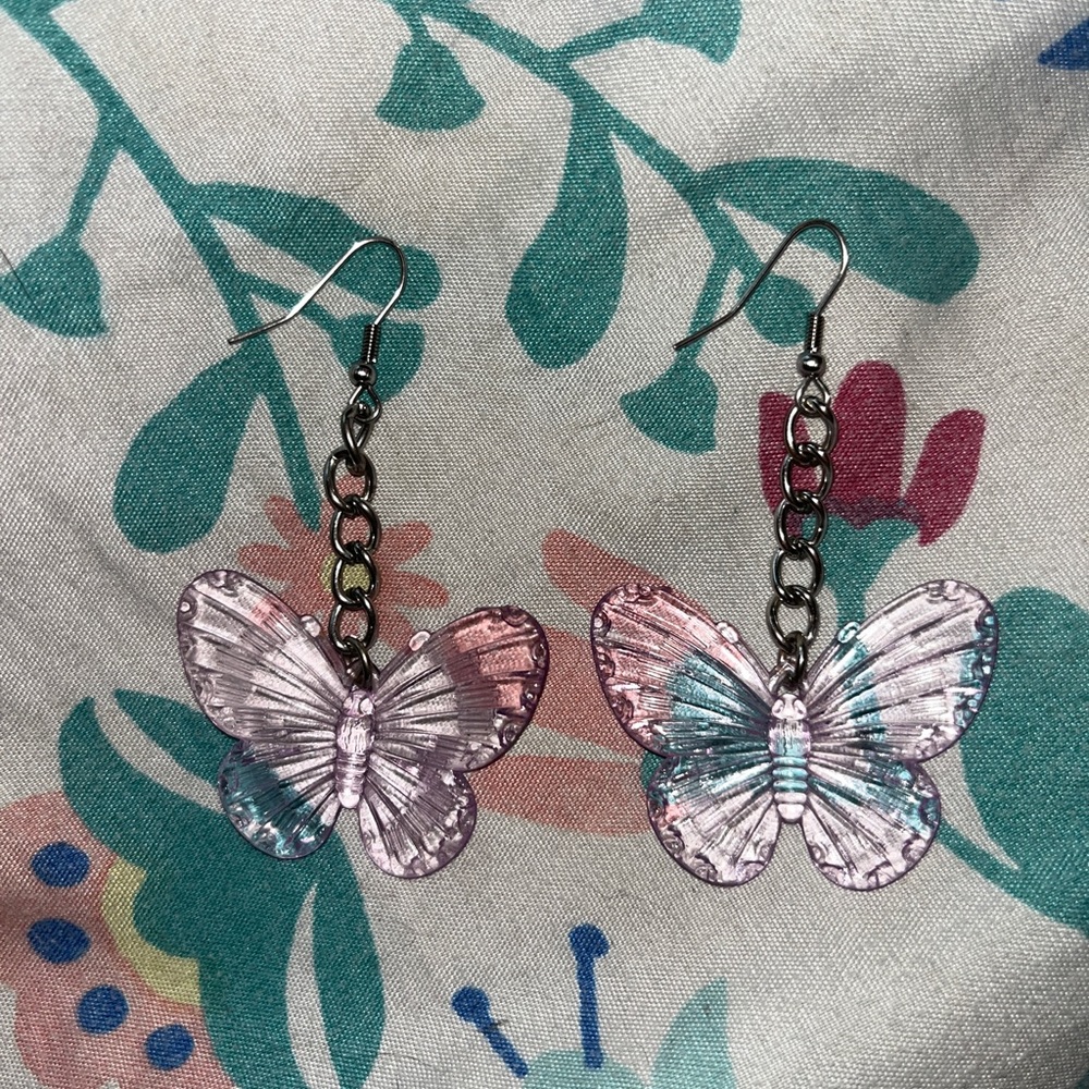 super cute y2k earrings!